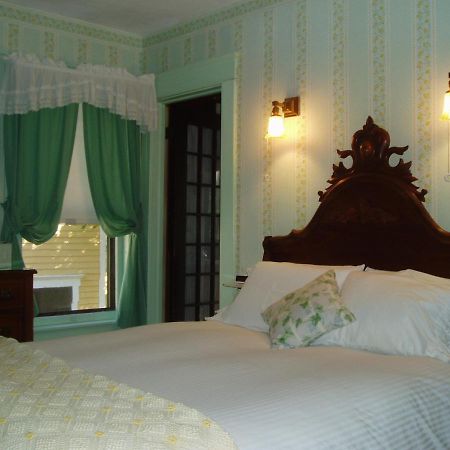 Rosewood Inn Corning Buitenkant foto