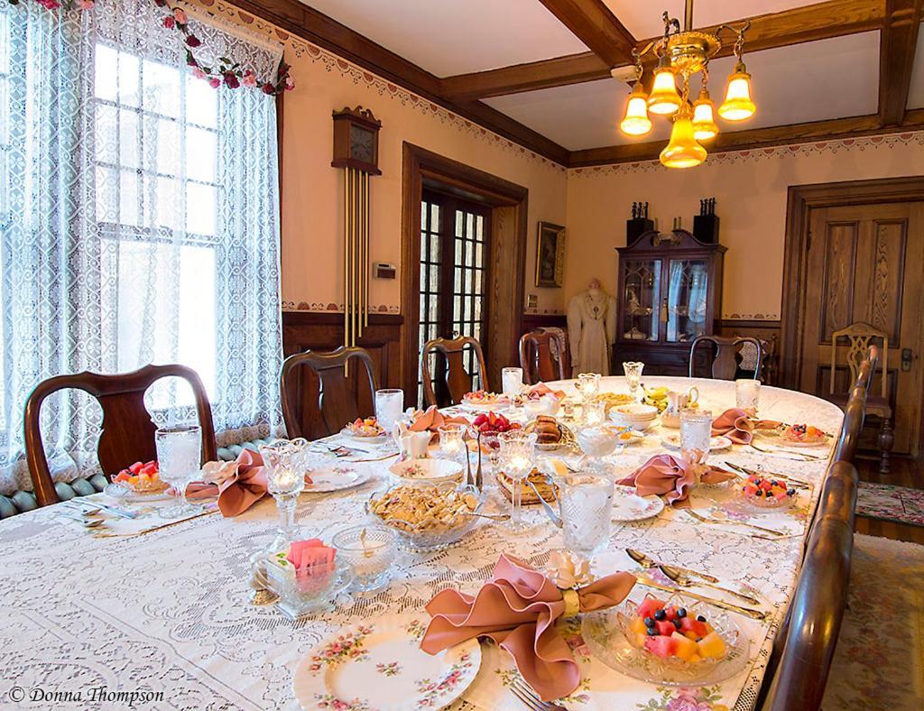 Rosewood Inn Corning Buitenkant foto